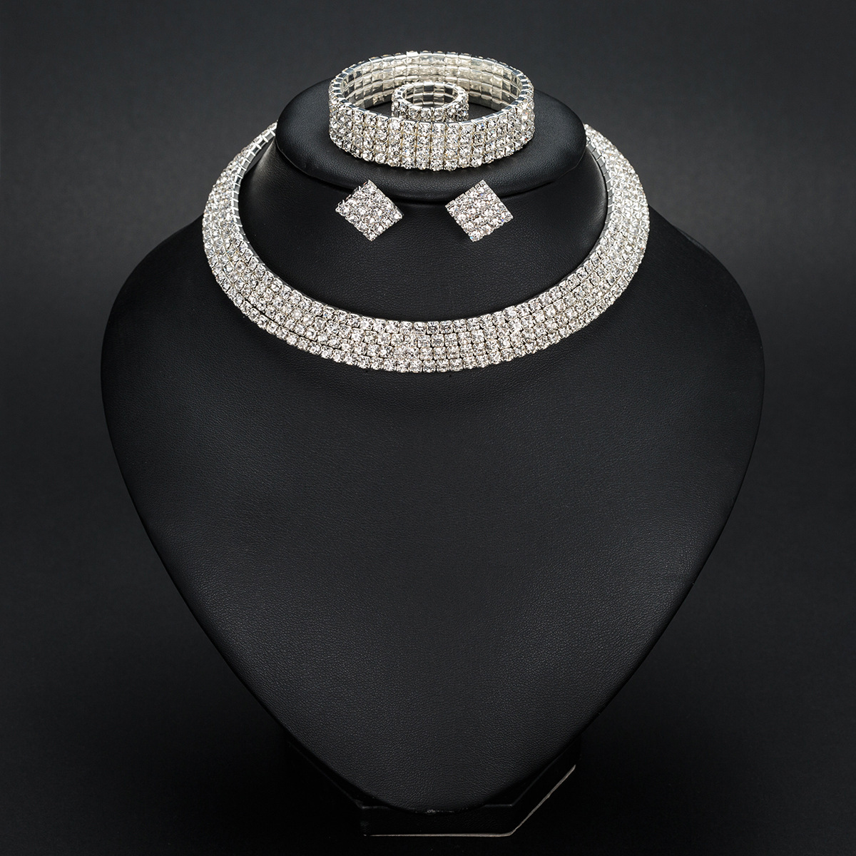 European and American fashion necklace, earrings, ring, bracelet, four-piece set, hollow diamond collar, pattern jewelry N387