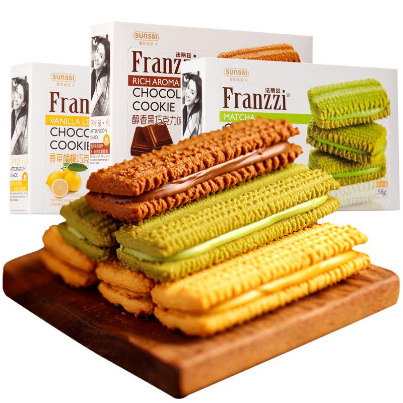 Fariz Internet celebrity delicious snack gift package matcha sandwich biscuits cookies snacks snacks snacks wholesale