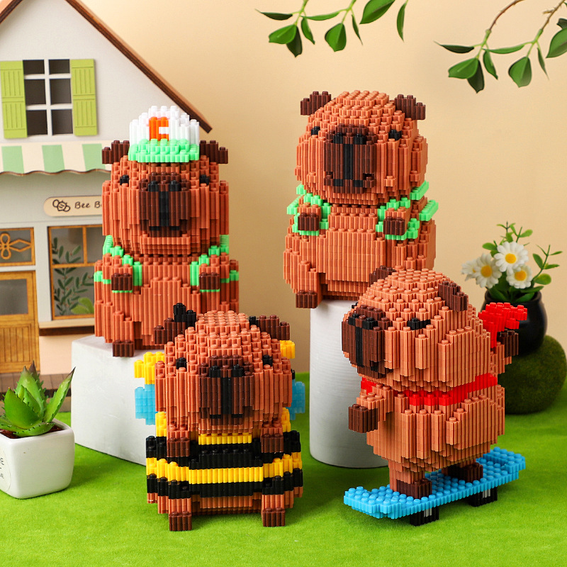 Xinzhe's creative medium-sized educational Kapibara shape cartoon children's assembled toy building block bear small particle gift