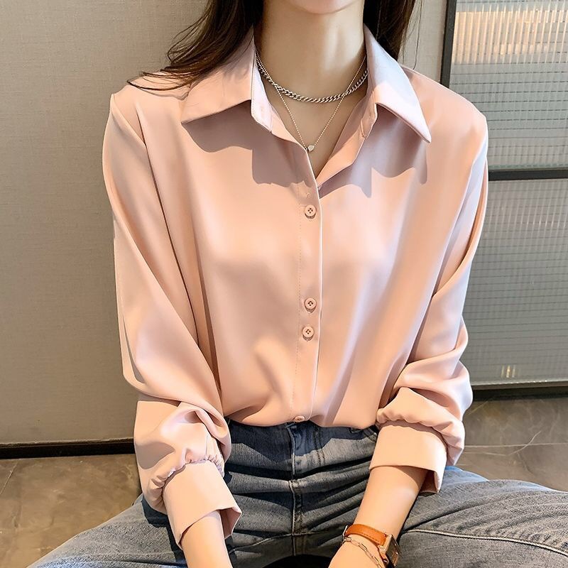 2025 spring and summer new shirt for women, loose, slim, fashionable design, niche white shirt, layered sun protection clothing