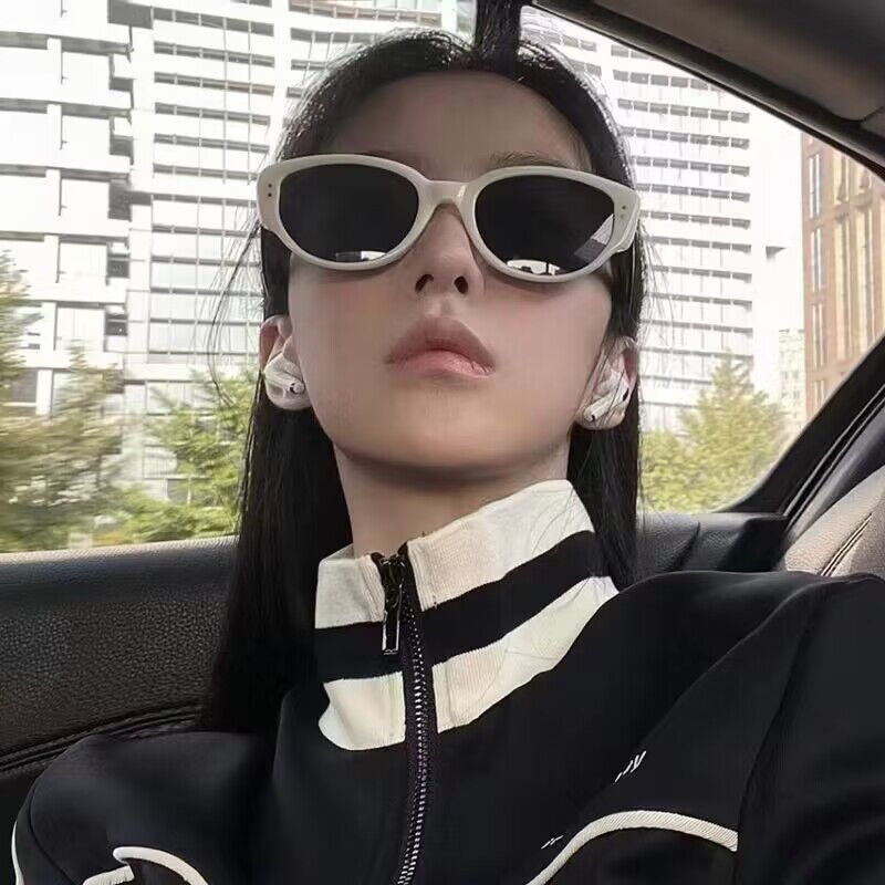 Black and white rice nail cat eye sunglasses Xiaohongshu same style sunglasses 2025 new ins internet celebrity concave shape photo taking women