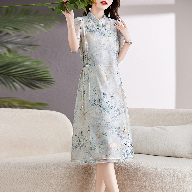2025 Summer New Style Temperament Disc Button Stand Collar Fashion Retro Improved Cheongsam Print Slim Fit Dress