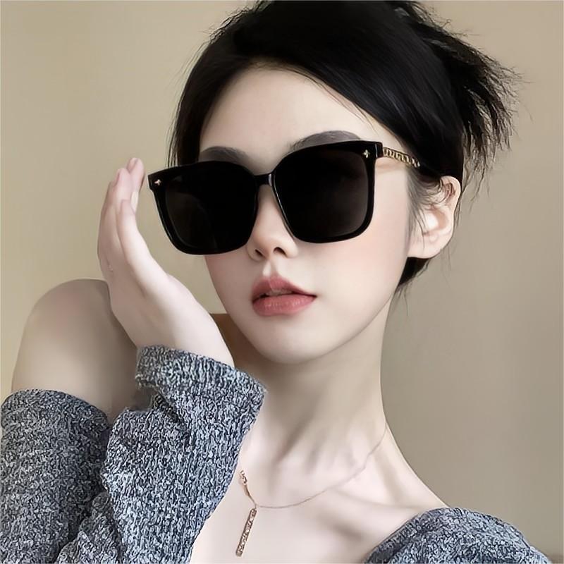 New large frame sunglasses for women, high-end anti-UV sunglasses, design chain temples, fashionable sunglasses for men