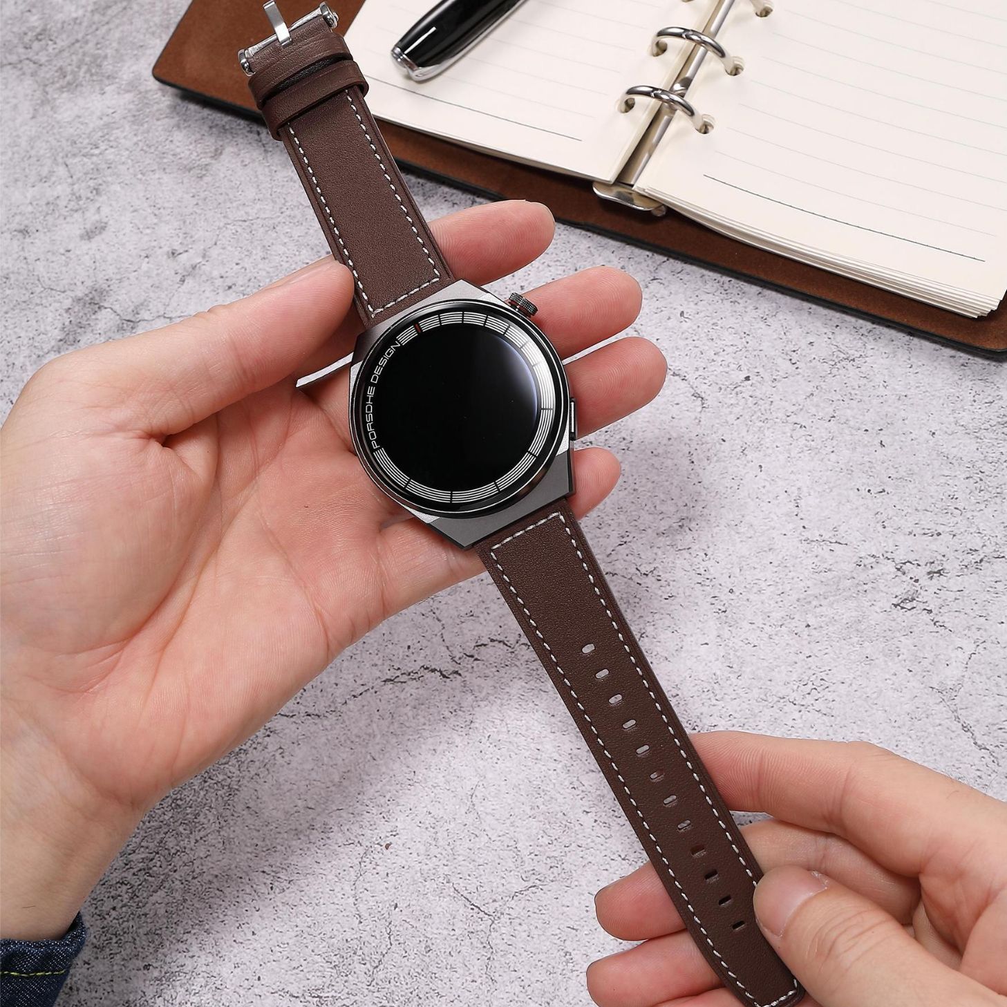 Ready stock suitable for Huawei watch strap, first-layer cowhide Watch GT3 Pro smart watch bracelet watch strap
