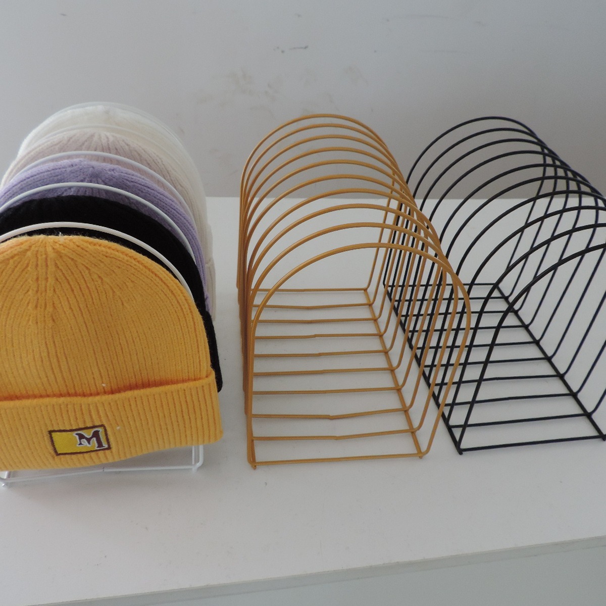 Home multi-purpose desktop iron desktop storage rack hat rack store bookshelf storage rack small magazine rack