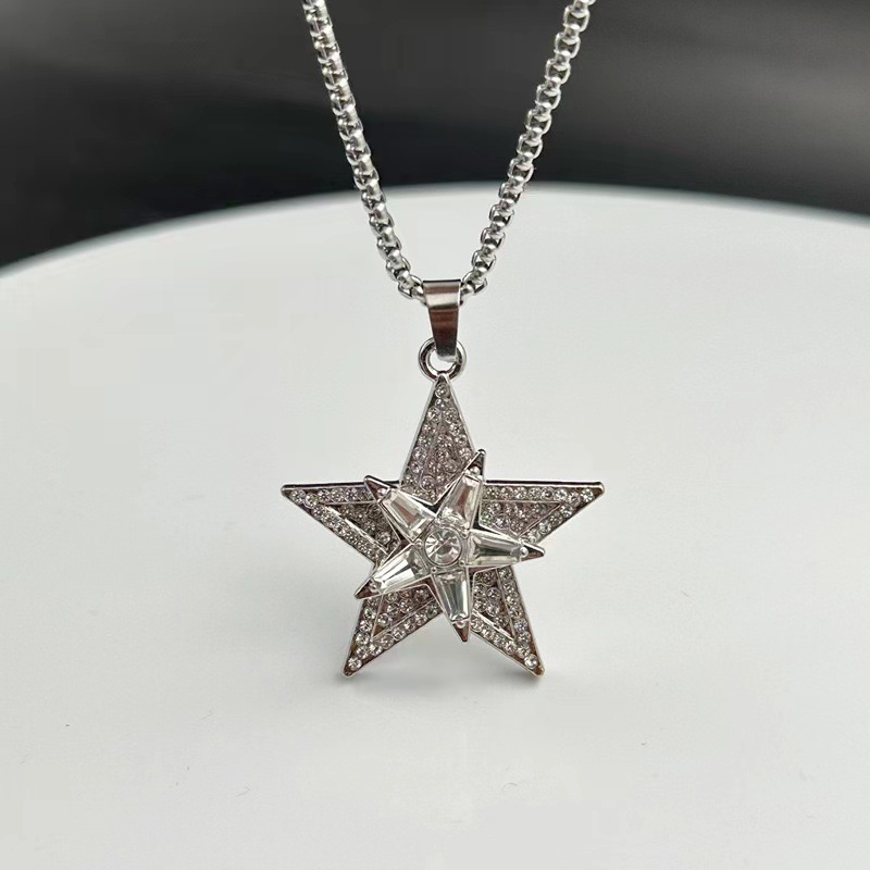 New rotating five-pointed star necklace full of diamond alloy pendant European and American street fashion personality popular jewelry sweater chain