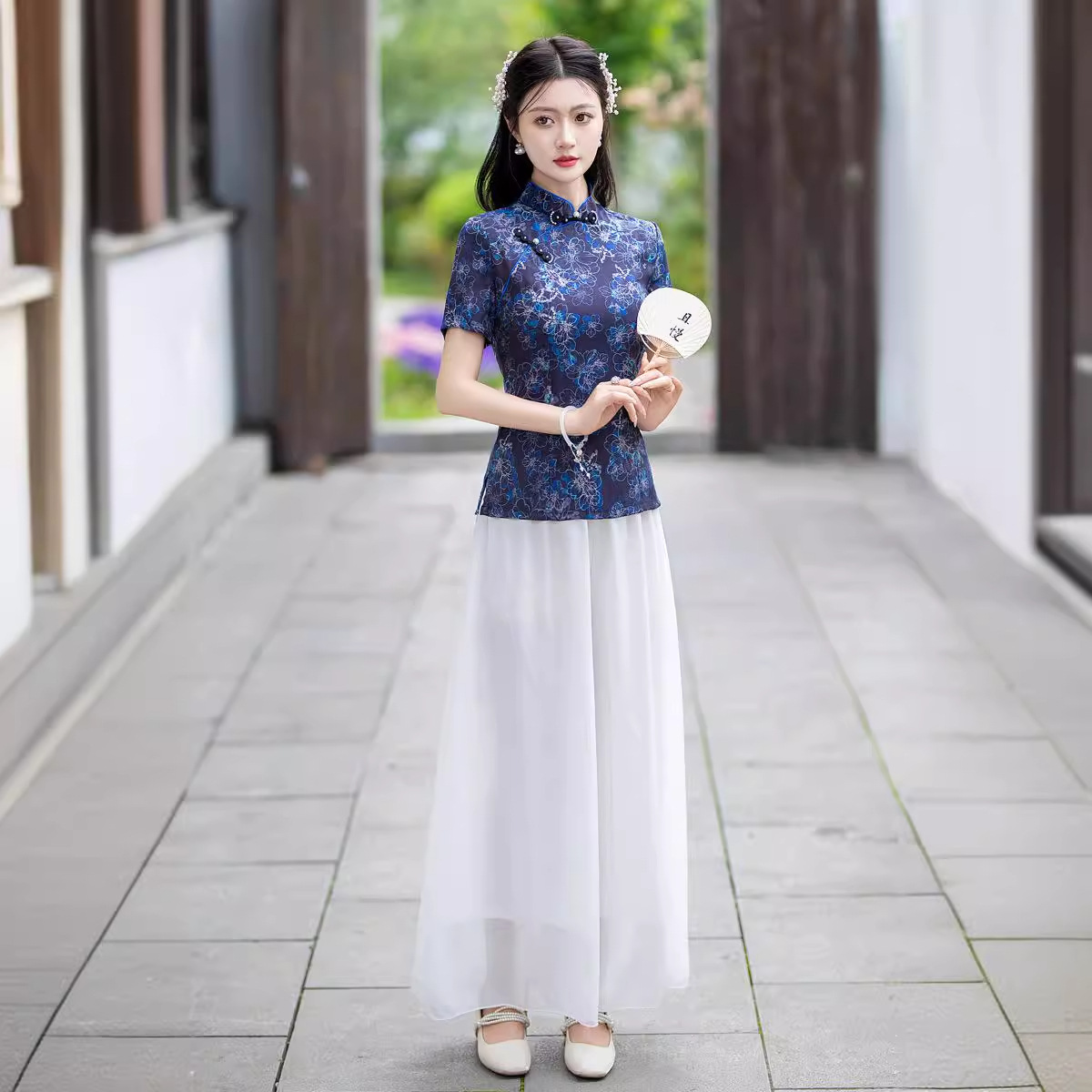 Tang suit women's Chinese style improved half-length cheongsam top short-sleeved retro slim cotton and linen traditional ethnic style women's clothing