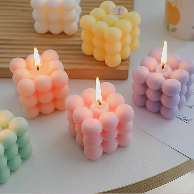 Souvenir scented candle Rubik's cube shape wedding bridesmaid groomsmen niche high-end appearance ornaments soy wax