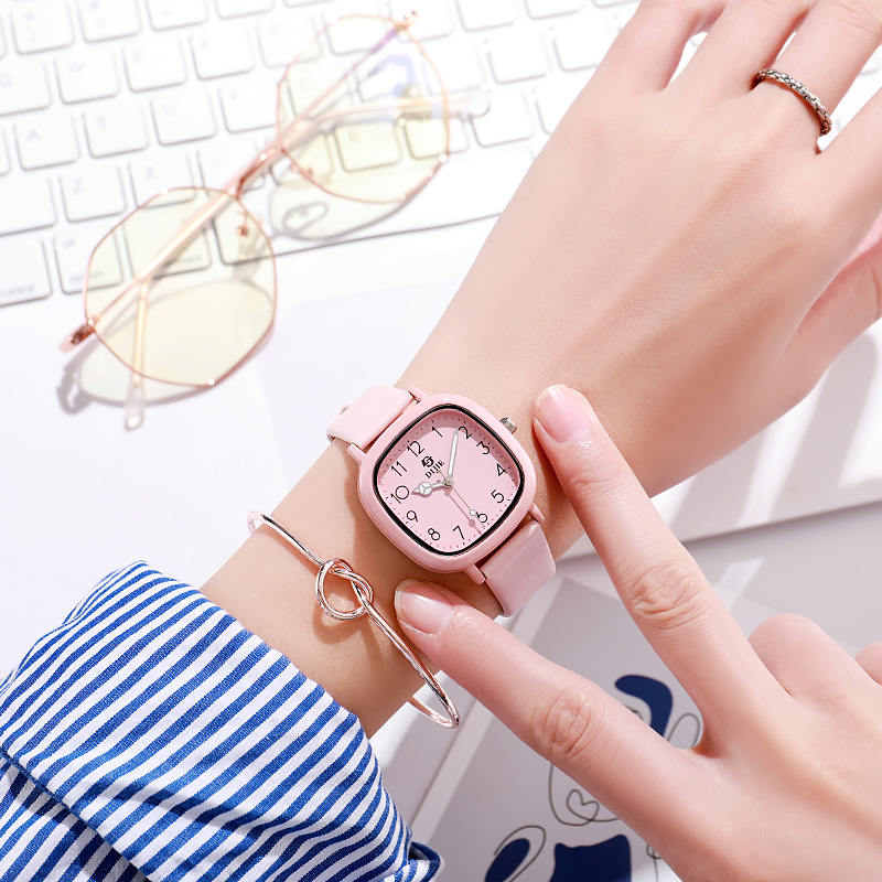 Milk tea color watch, ins style, good-looking, female model for exams for middle and high school students, forest style, small fresh niche design