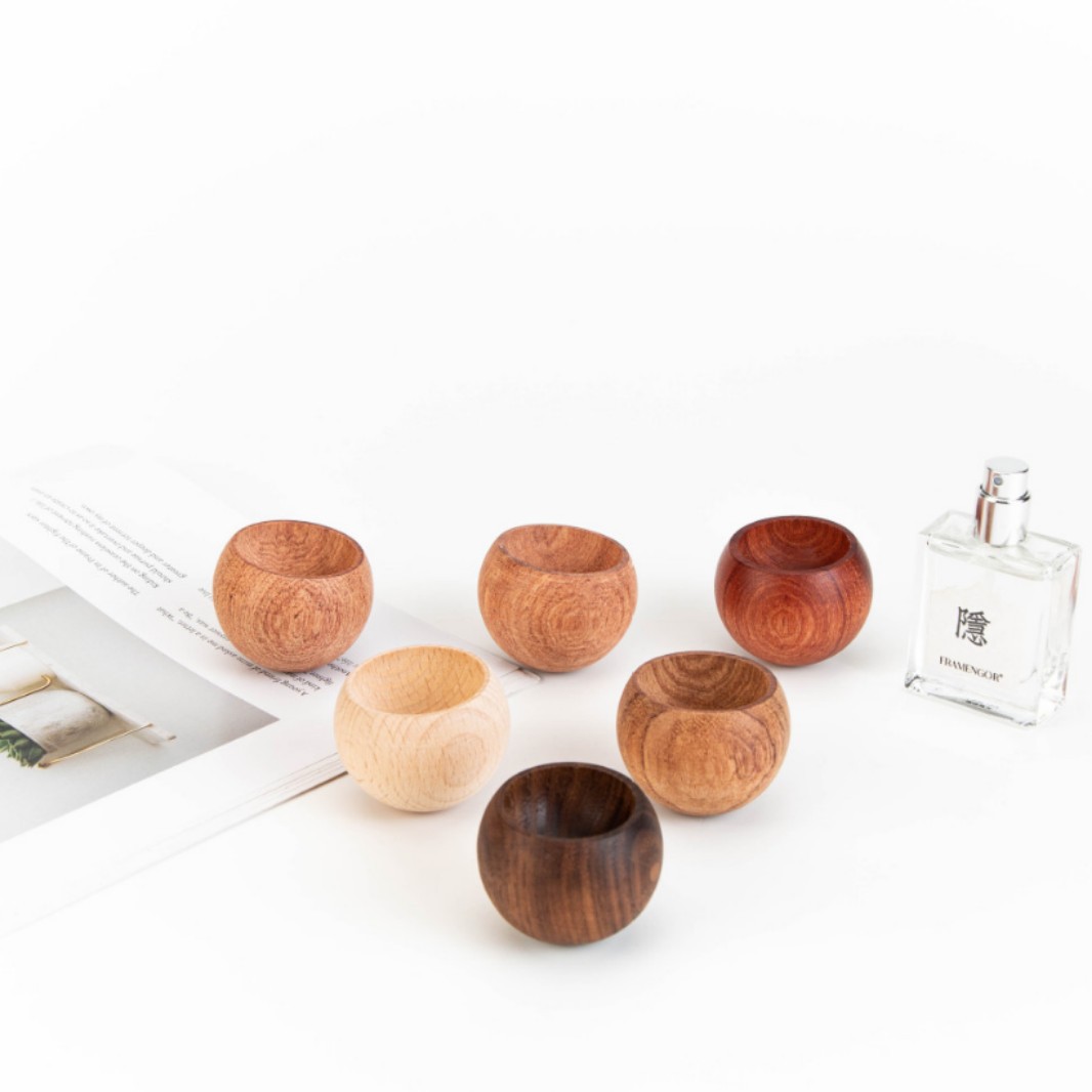 Spot Creative Tumbler Expanding Incense Wood Egg Boy Expanding Incense Wood Car-mounted Wood Aromatherapy Expanding Incense Wood Essential Oil Diffuser