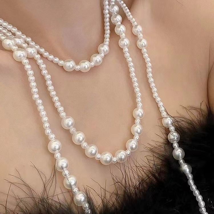 2025 New Pearl Necklace Fashion Simple Sweater Fragrance Necklace Temperament Multi-Layered Collarbone Necklace