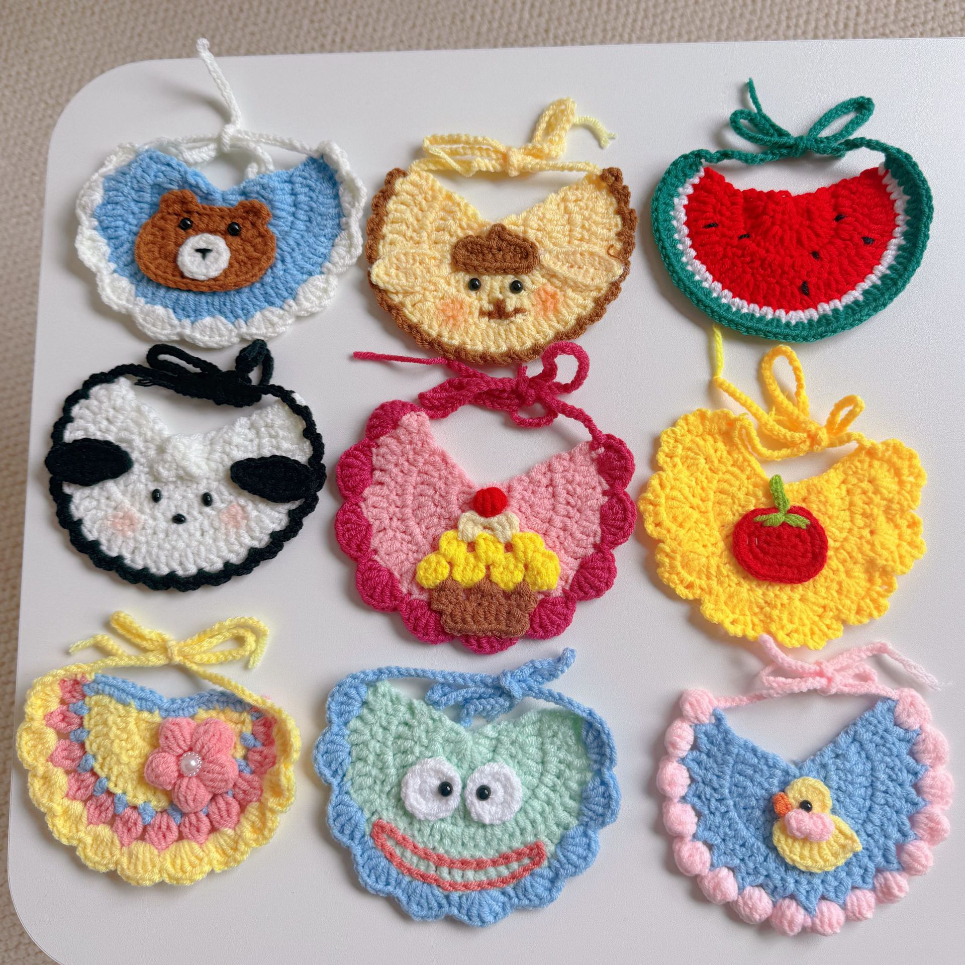 Pet bibs, cat and dog accessories, collars, fashionable and cute neck decorations, bib supplies, decorative series supplies