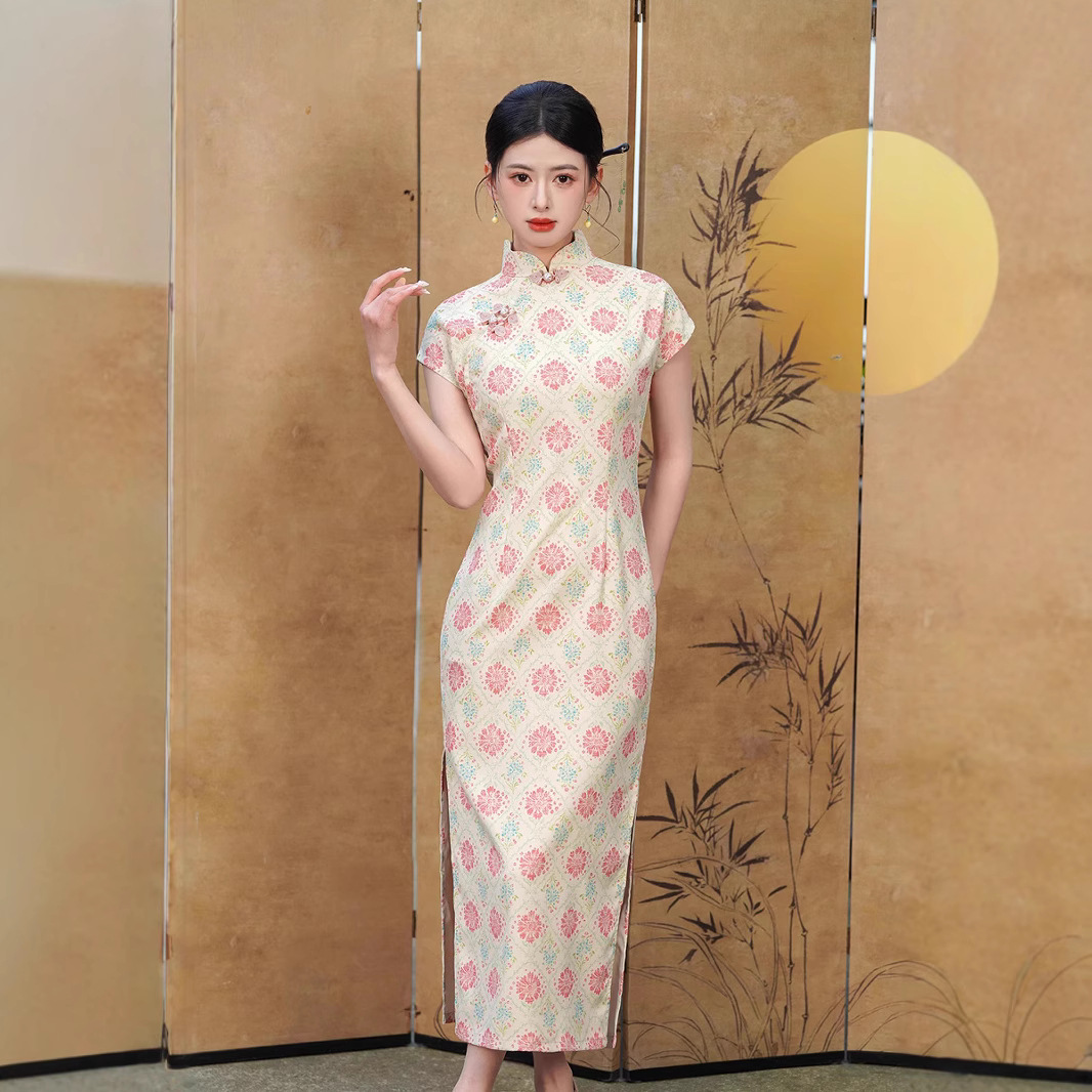 New Chinese-style printed improved cheongsam for women 2025 summer disc buckle slimming temperament national style dress literary young style