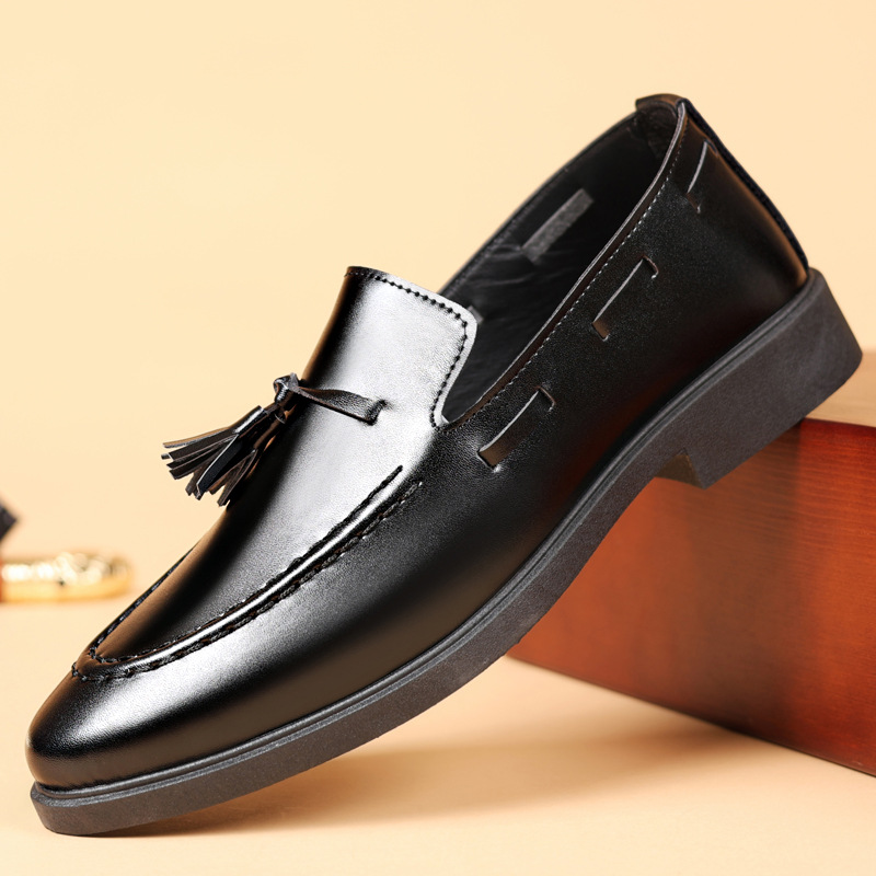 Autumn tassel slip-on loafers, versatile youth suits, beanie leather shoes, men's Korean style British men's shoes, groomsmen's shoes, trendy