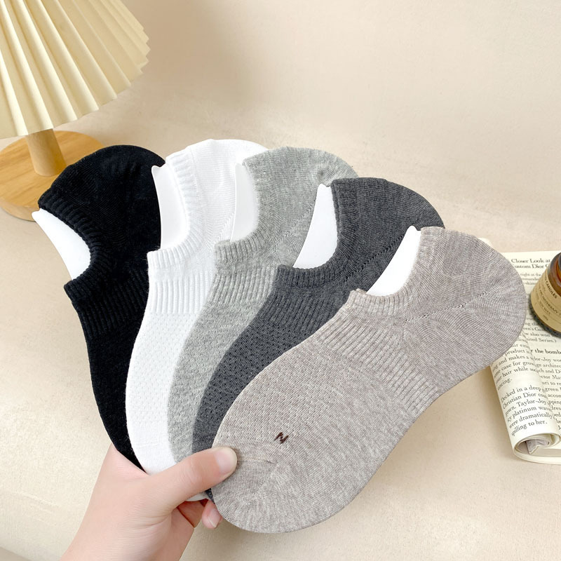 Summer thin men's socks boat socks that don't fall off, pure cotton invisible socks that absorb sweat and are breathable men's sports socks cotton