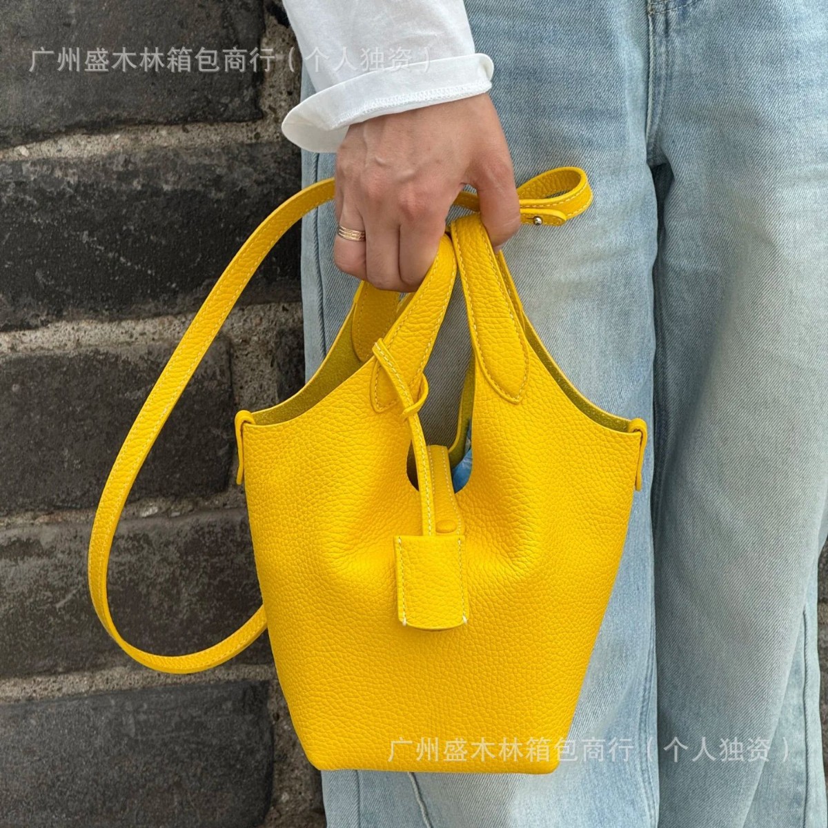 Cross-border 2025 Raff Vegetable Basket Old Money Style Bucket Bag First-layer Cowhide Handheld Shoulder Crossbody Women's Bag [Version]