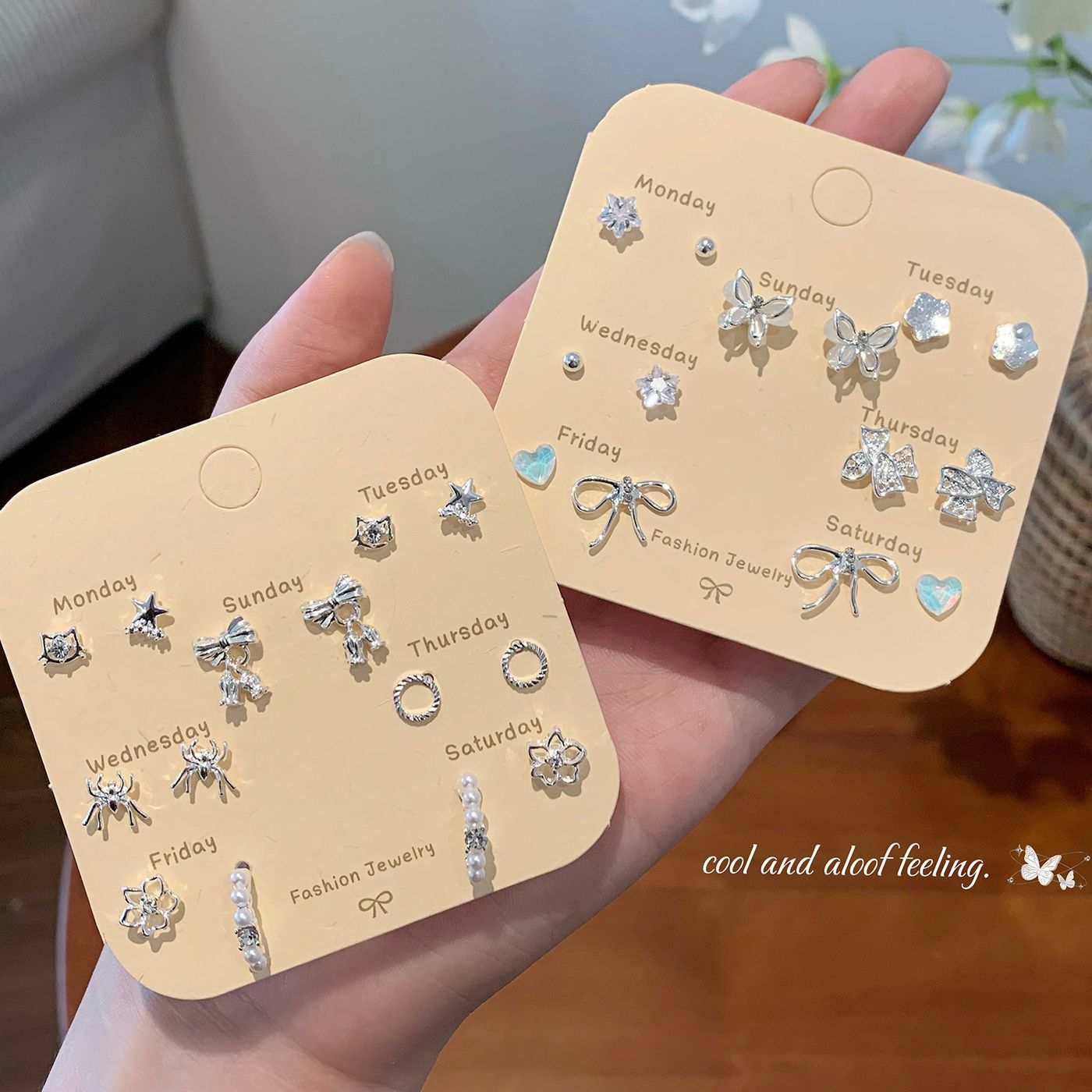 Exquisite and compact mini earring set, one week combination, niche silver needle earrings, light luxury, high-end sense, small earrings, simple