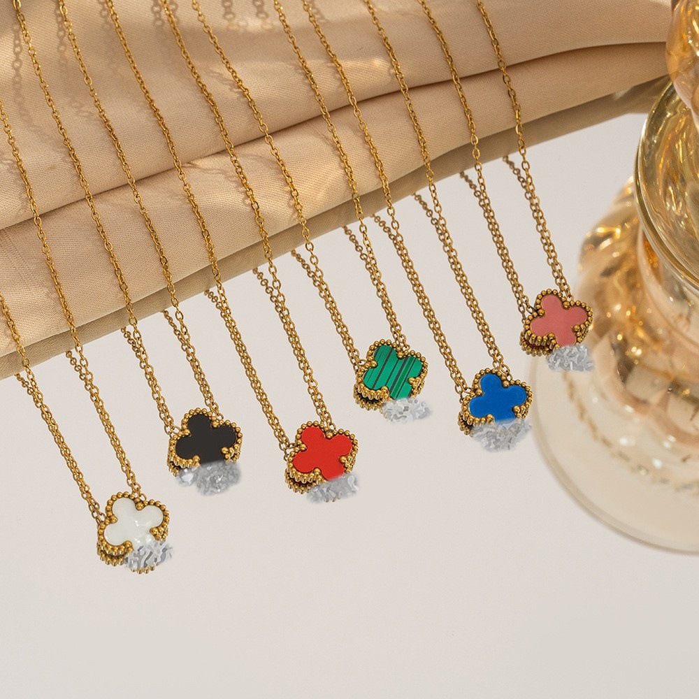 Cross-border lucky four-leaf clover necklace titanium steel light luxury high-end female trendy double-sided design clavicle necklace jewelry