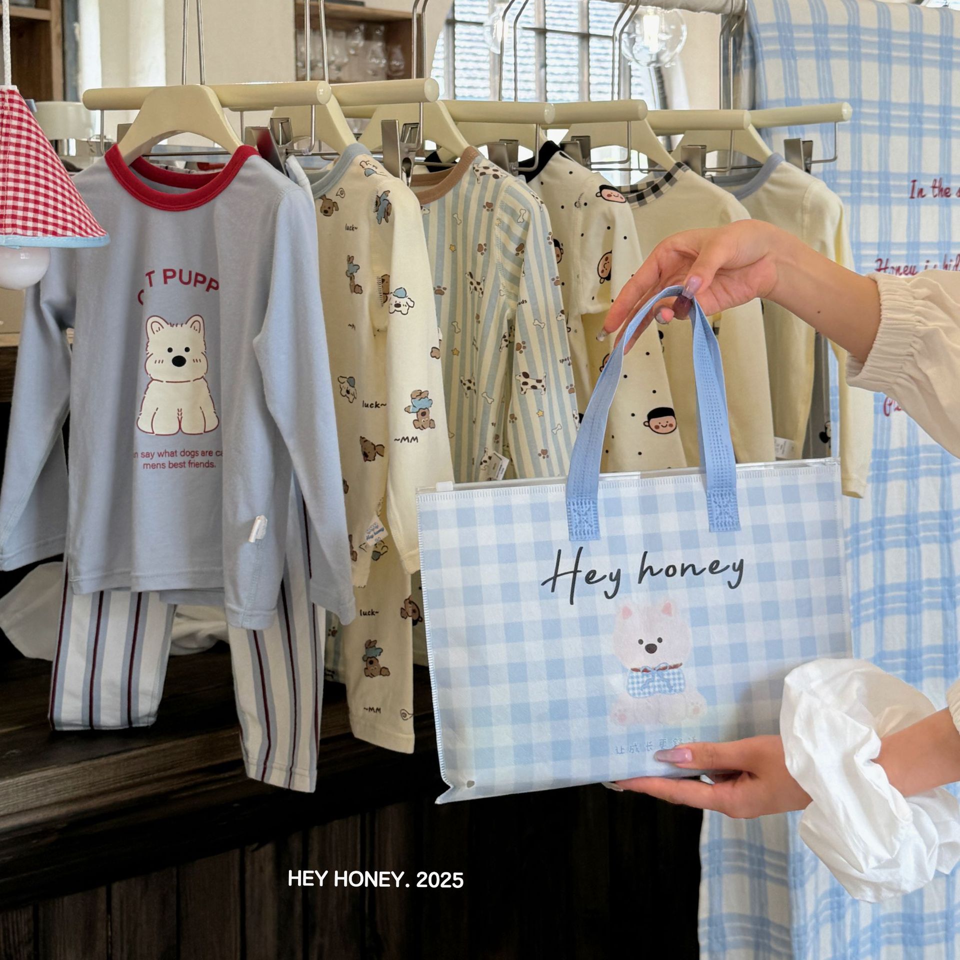 Big and small rolls Hey honey boys and girls 200 Kraka autumn clothes long johns boneless underwear set pure cotton pajamas