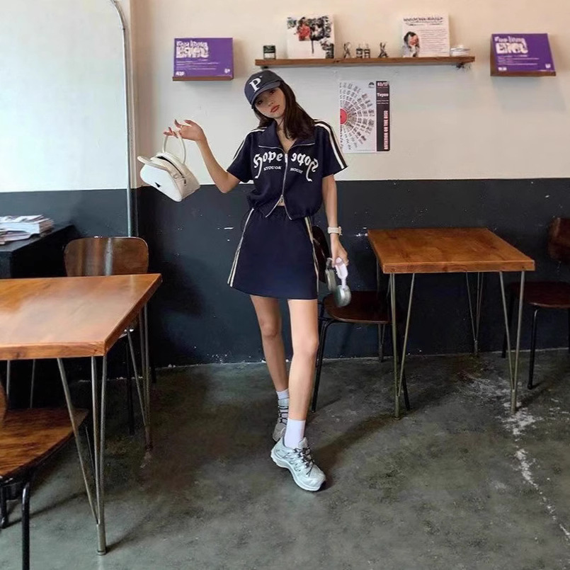 Summer Korean style slimming zipper stand-up collar top and half skirt two-piece fashion casual sports style suit for women