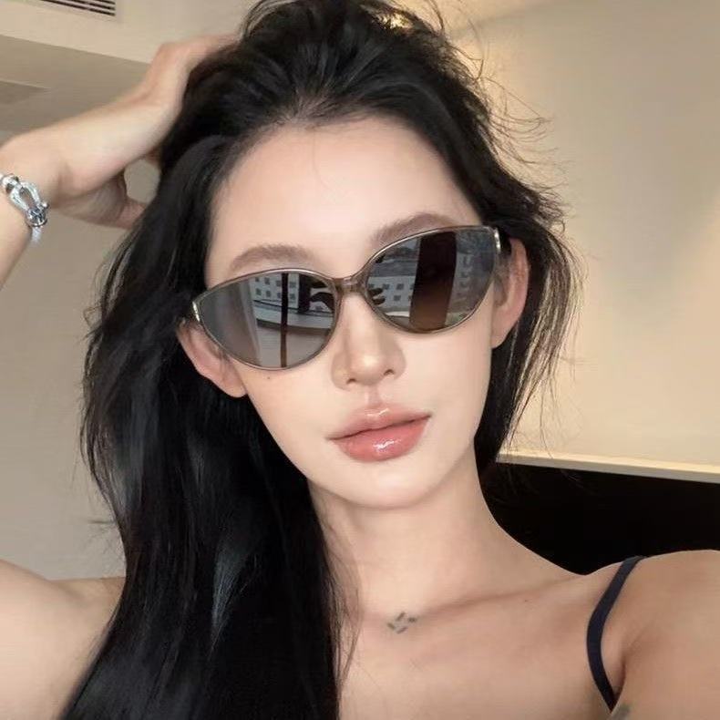 New style simple and versatile women's sunglasses, women's fashionable concave shape sunglasses, face-showing small anti-UV sunglasses