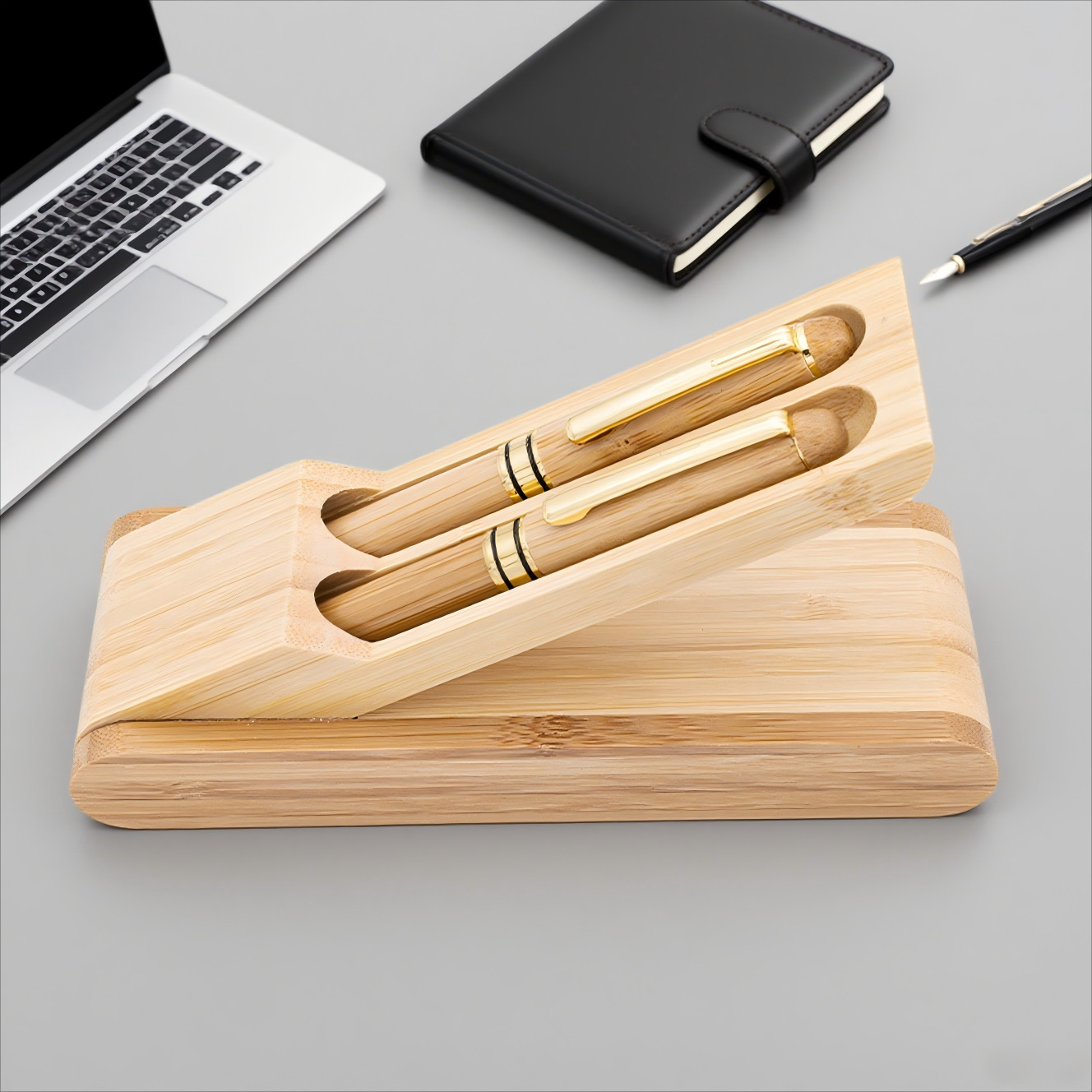 Business meeting bamboo wood pen gift set wooden ballpoint pen corporate annual meeting graduation gift signature pen