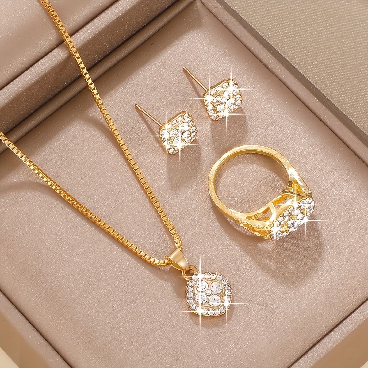 Light luxury diamond necklace ring earrings 3-piece set fashionable simple versatile square jewelry set pendant necklace for women