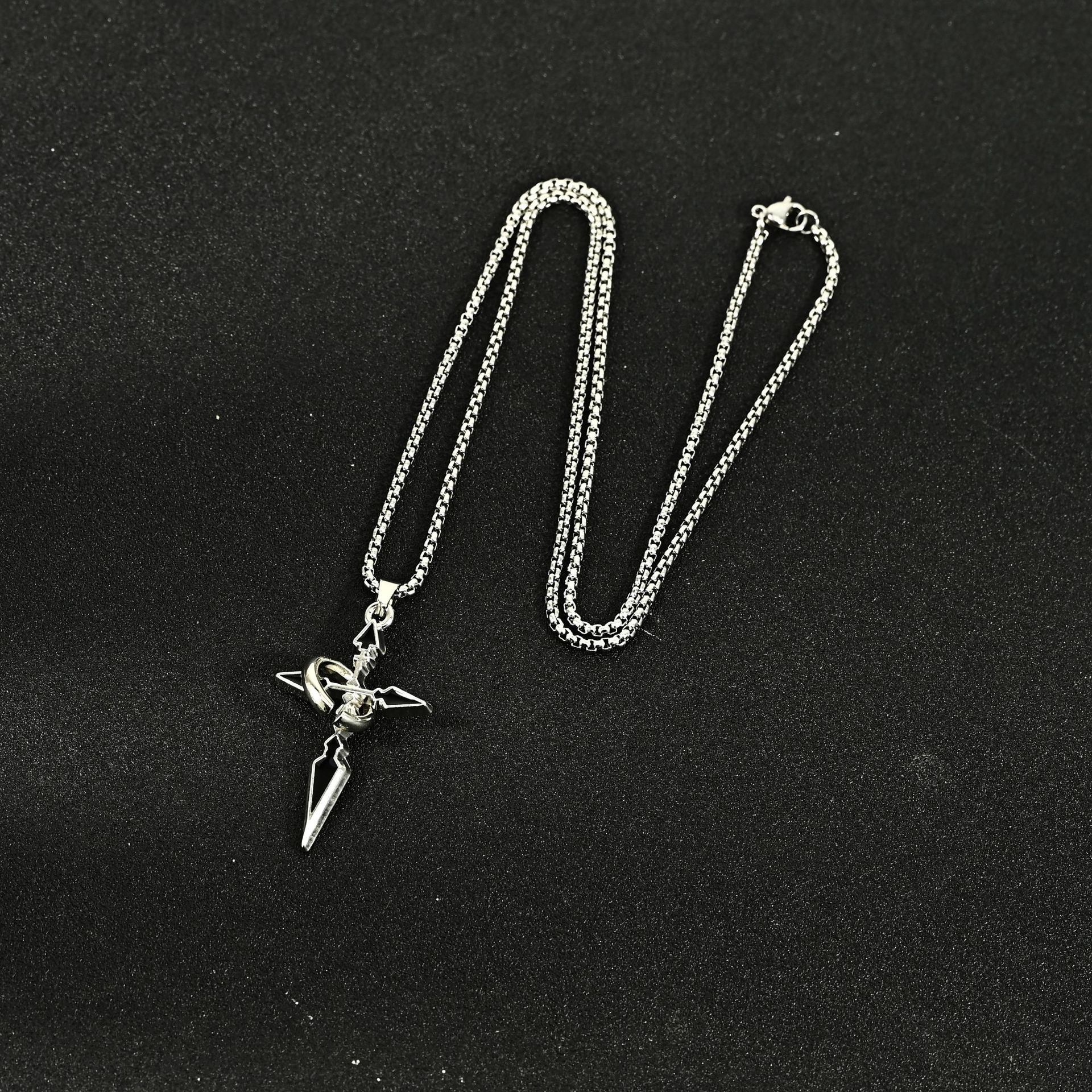 New cross pendant men's necklace women's trendy titanium steel chain accessories sweet and cool trendy sweater pendant design