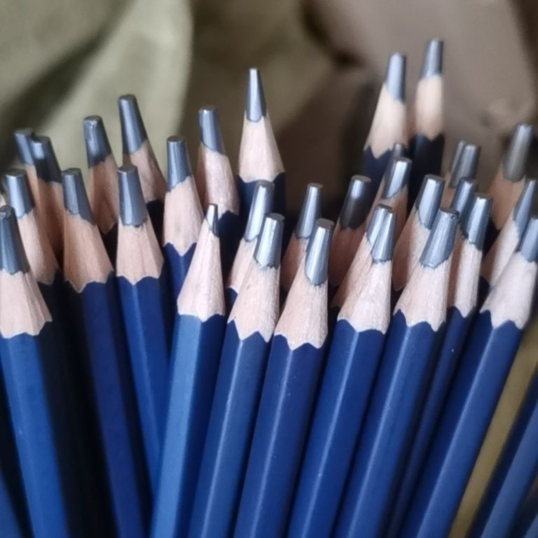 Sketch pencil 9H2B4B6B16B charcoal studio art student beginner drawing painting set student