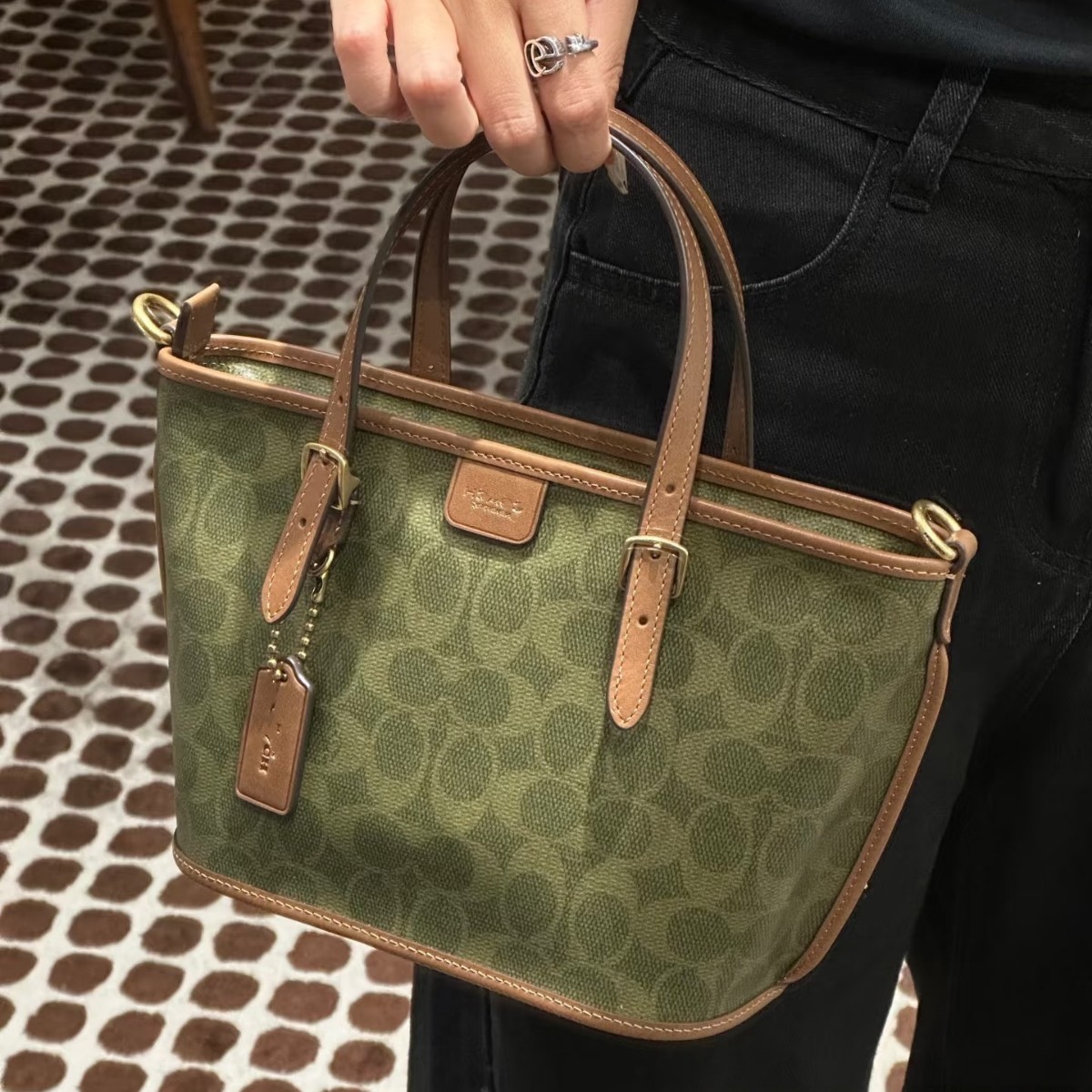 Kou C Home Outlet New Taxi Vegetable Basket Presbyopia Handheld Tote Bag Fashion Retro One Shoulder Crossbody Shopping Bag