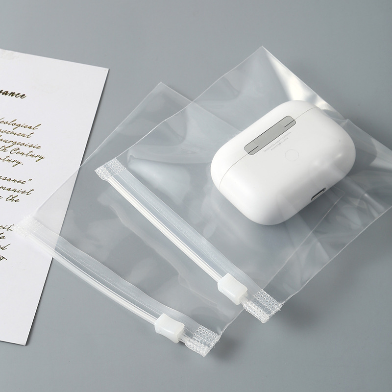 Thickened pull-tab bag, transparent travel portable storage bag, sealed small storage and repackaging zippered doll small packaging bag 3