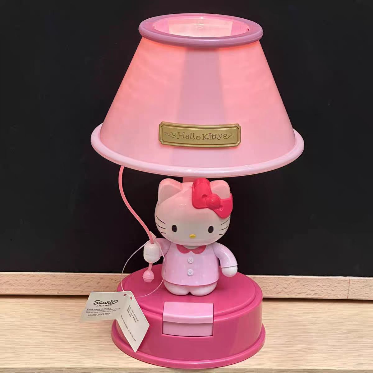 HelloKitty second-hand table lamp bedroom bedside lamp night light retro table lamp for sleeping and night use as a gift for best friends